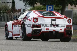 Ferrari F12 GTO - Foto spia 18-08-2015