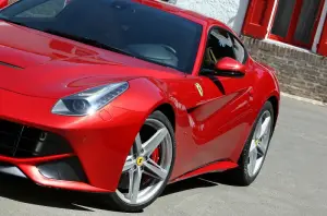 Ferrari F12berlinetta nuove immagini