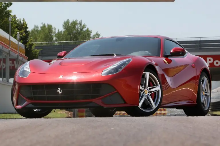 Ferrari F12berlinetta nuove immagini - 24