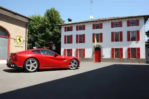 Ferrari F12berlinetta nuove immagini