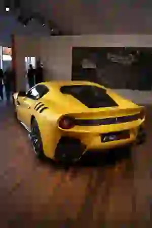 Ferrari F12tdf - 32