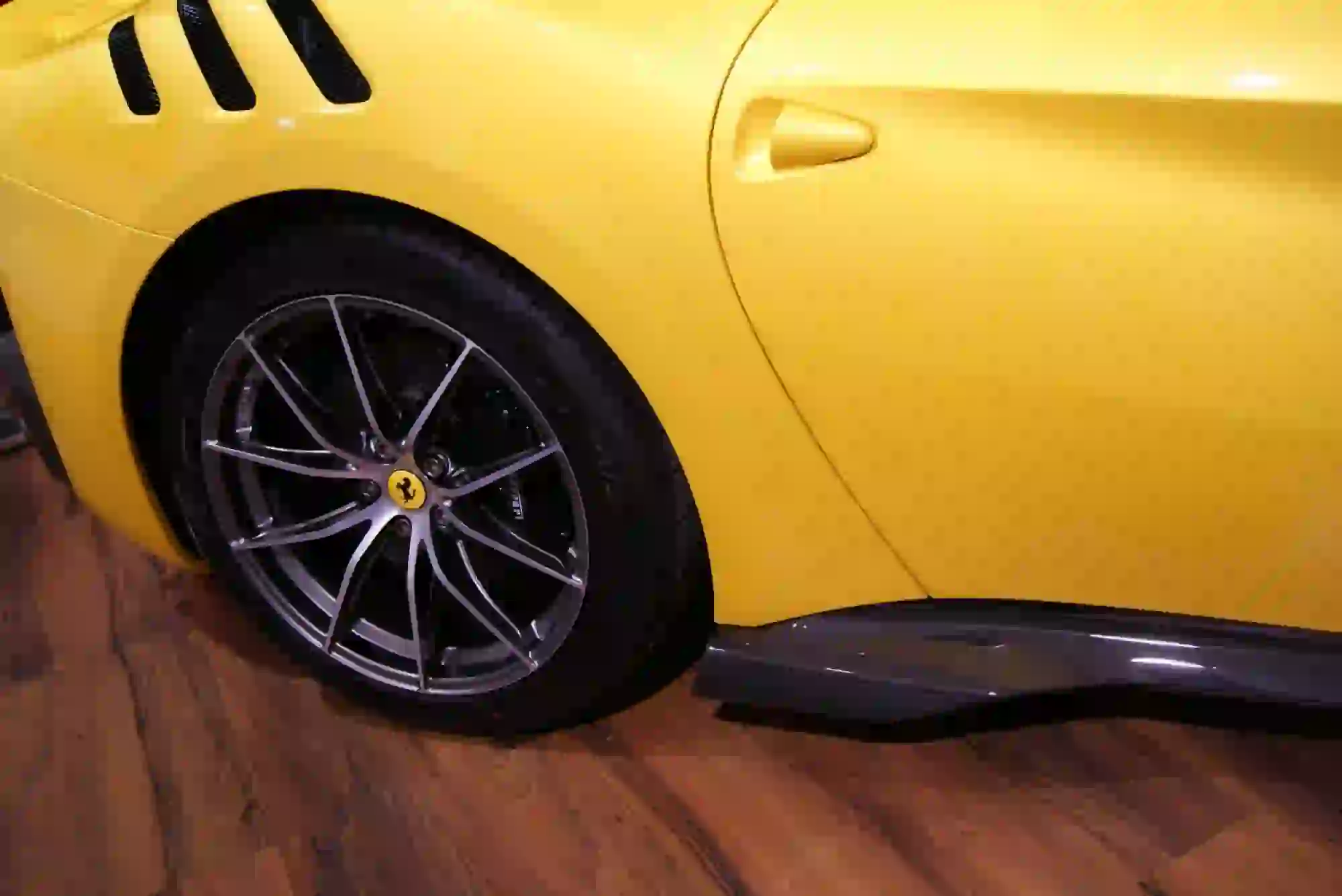 Ferrari F12tdf - 41