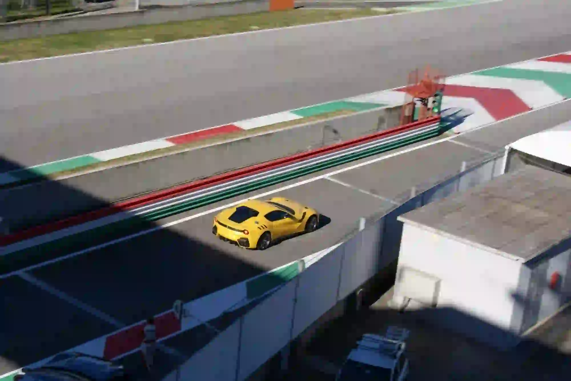 Ferrari F12tdf - 4