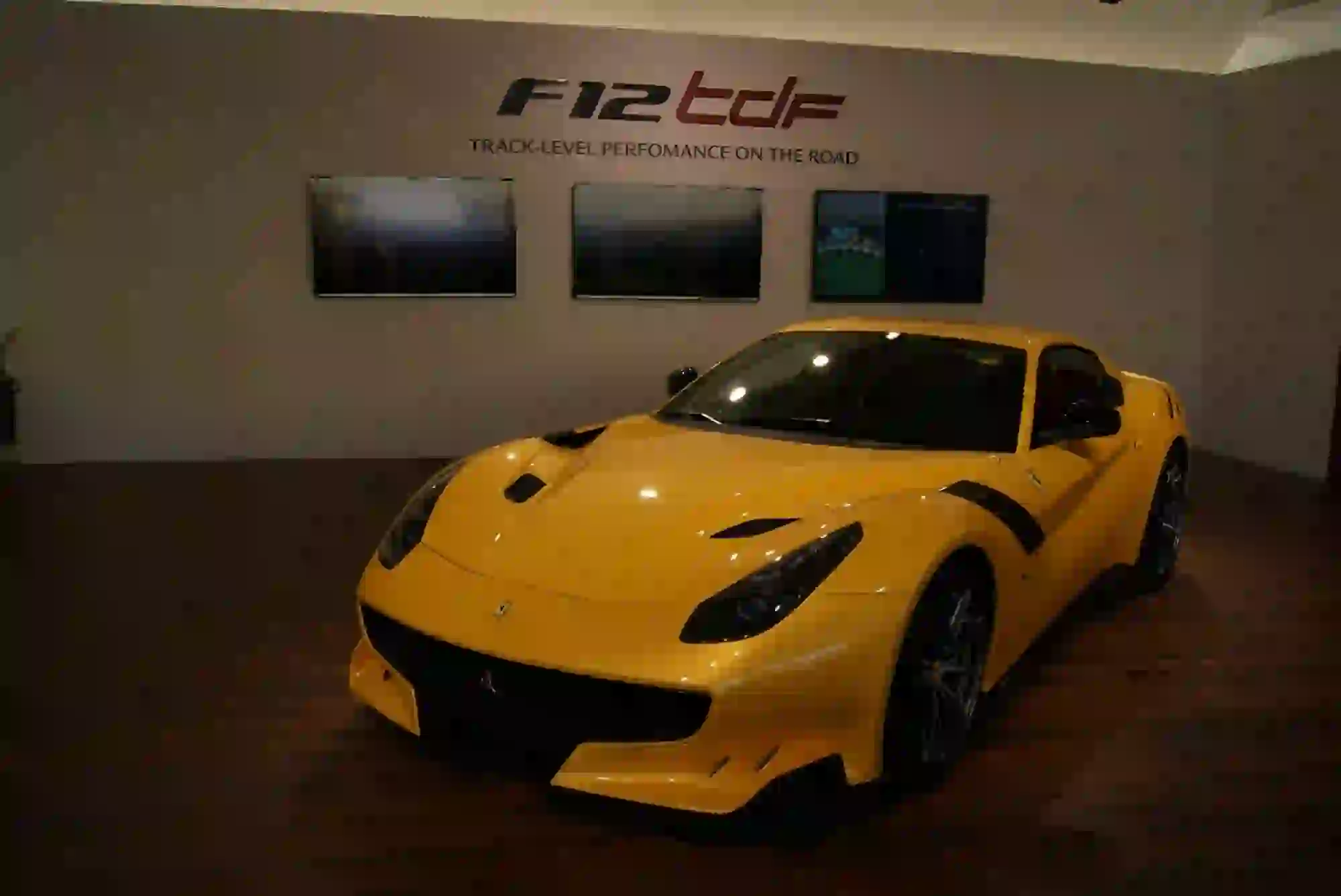 Ferrari F12tdf - 50