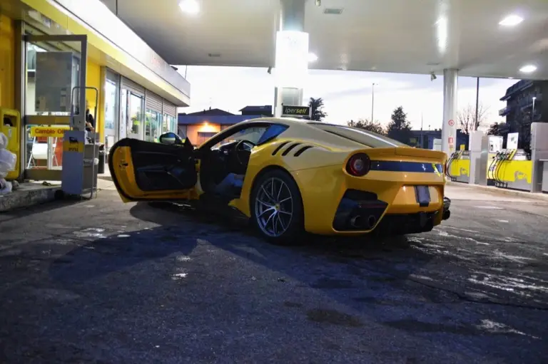 Ferrari F12tdf - nuove foto nei pressi di Maranello - 3