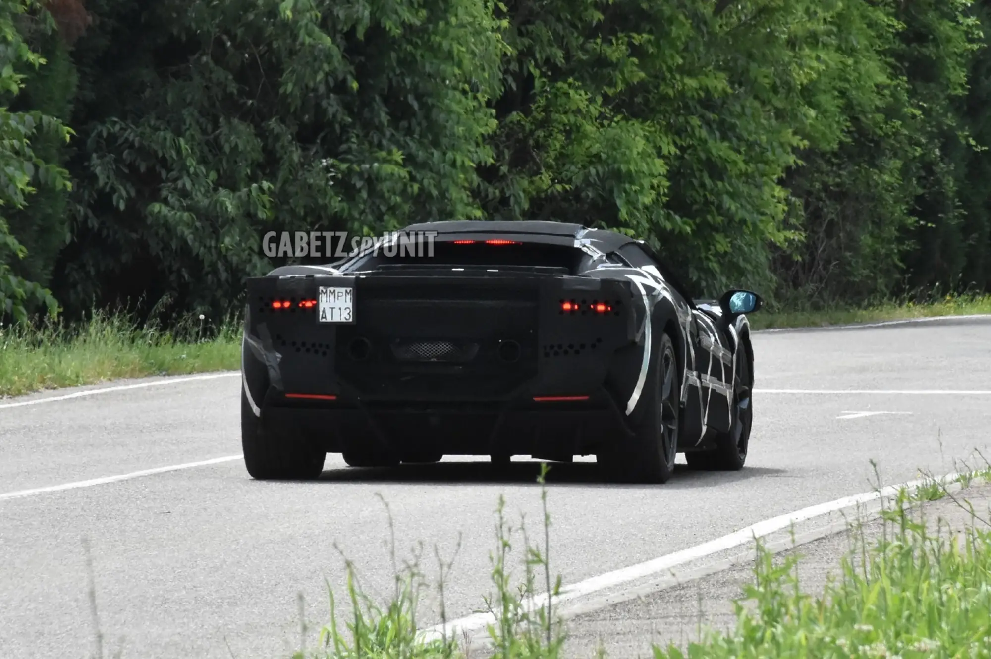 Ferrari F171 - Foto spia 22-06-2021 - 5