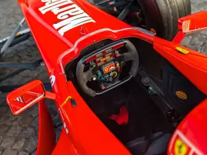 Ferrari F300 1998 asta - Foto - 30