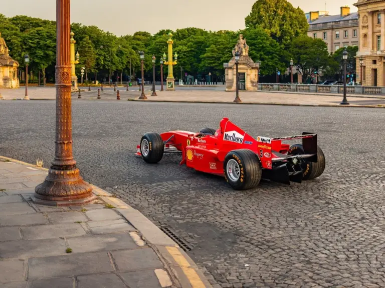 Ferrari F300 1998 asta - Foto - 35