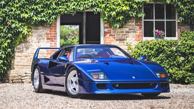 Ferrari F40 blu - 11