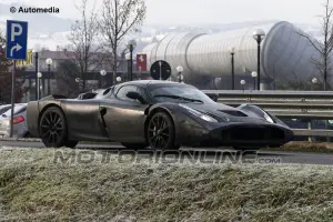 Ferrari F70 - Foto spia 28-01-2013 - 1