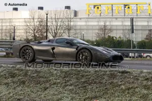 Ferrari F70 - Foto spia 28-01-2013 - 2