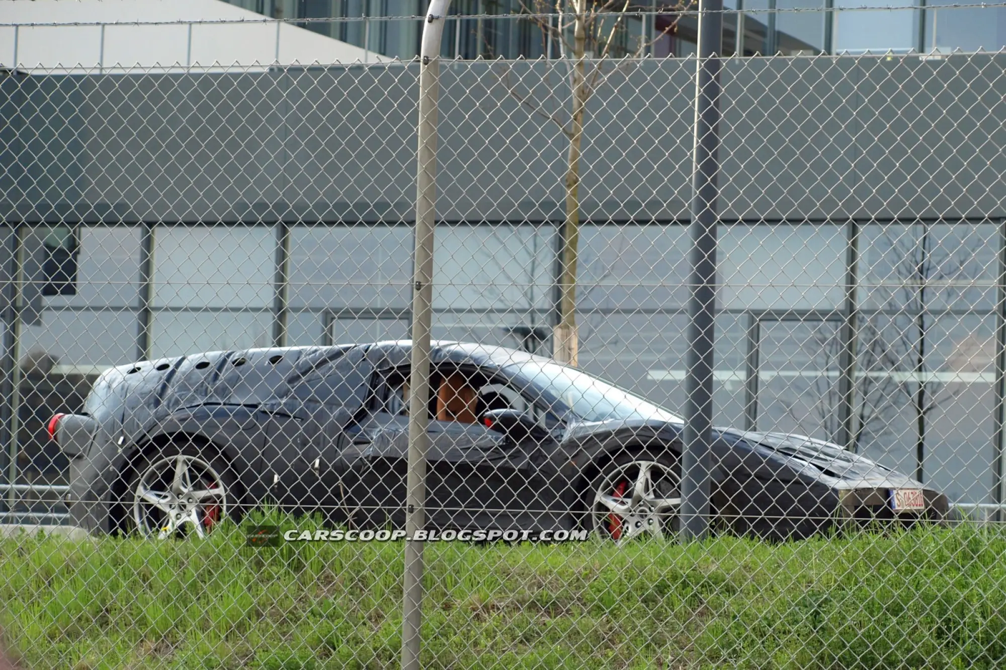 Ferrari F70 foto spia aprile 2012 - 7