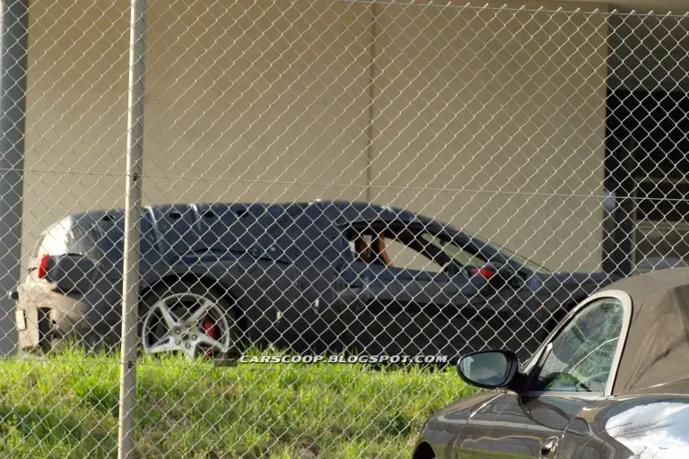 Ferrari F70 foto spia aprile 2012 - 8