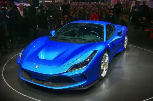 Ferrari F8 Tributo Foto Live - Salone di Ginevra 2019 - 38