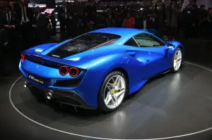 Ferrari F8 Tributo Foto Live - Salone di Ginevra 2019 - 27