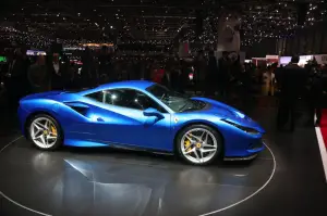 Ferrari F8 Tributo Foto Live - Salone di Ginevra 2019 - 26