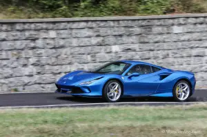 Ferrari F8 Tributo - Prova su strada