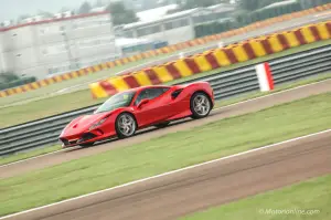 Ferrari F8 Tributo - Prova su strada