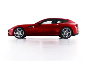 Ferrari FF 2011 - 2