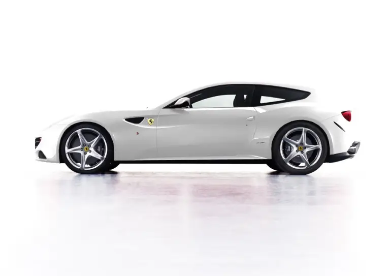 Ferrari FF 2011 - 9