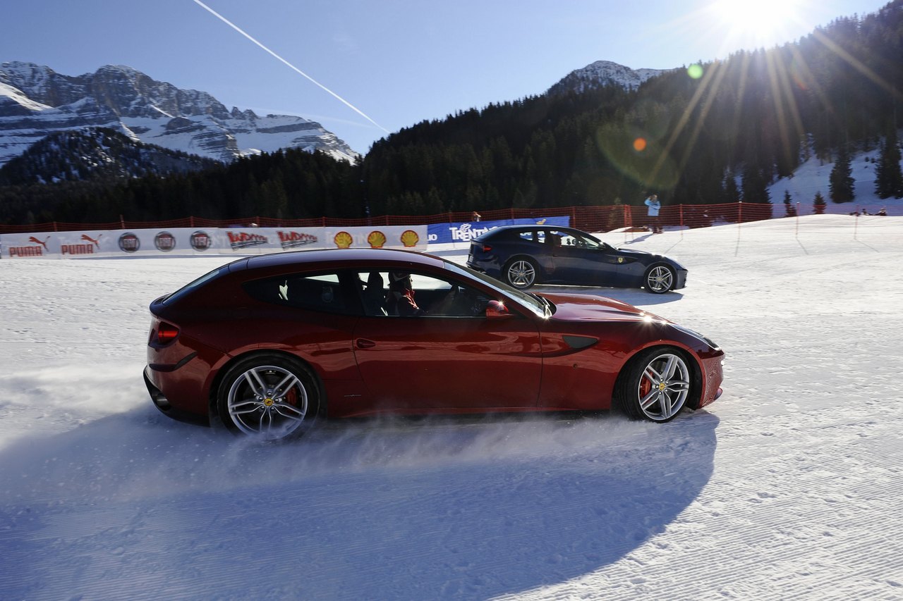 Ferrari FF - Fernando Alonso e Felipe Massa