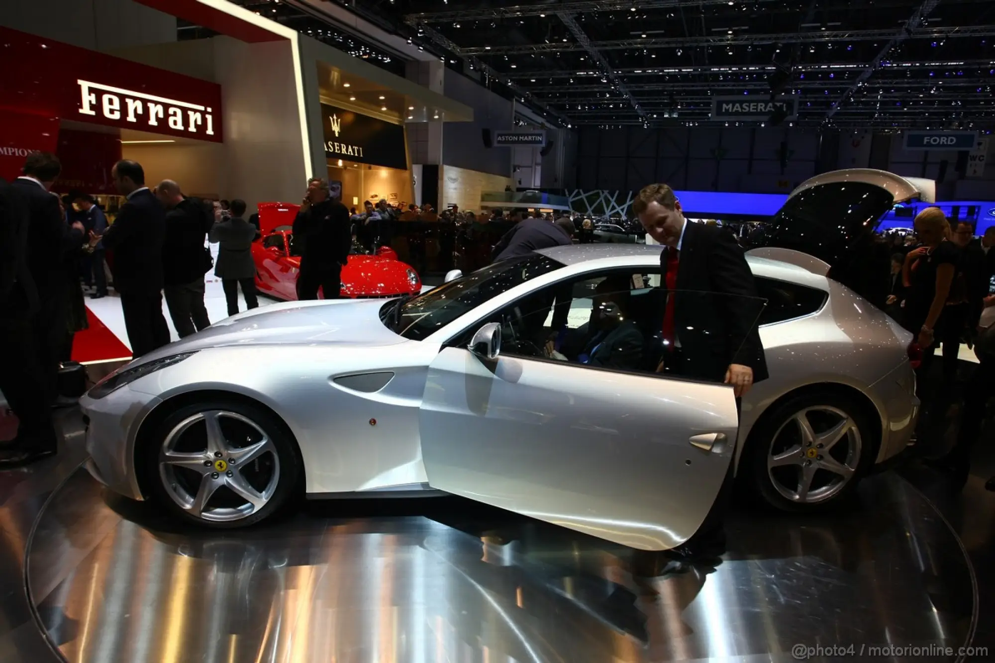 Ferrari FF Salone di Ginevra 2011 - 8