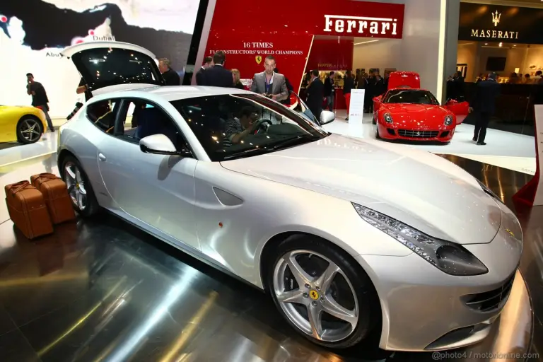 Ferrari FF Salone di Ginevra 2011 - 15