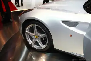 Ferrari FF Salone di Ginevra 2011