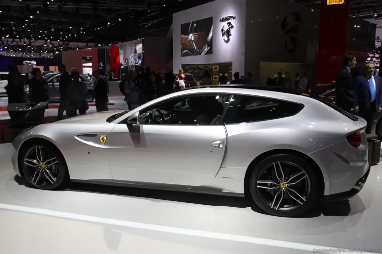 Ferrari FF - Salone di Parigi 2012 - 3