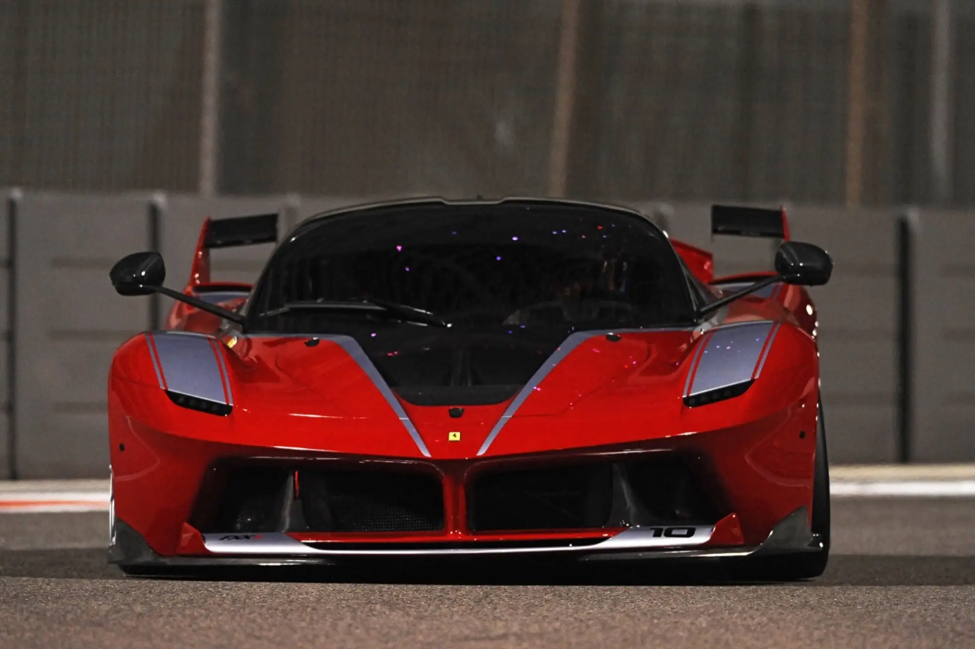 Ferrari FXX K - la bellezza delle prestazioni - 23
