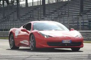 Ferrari Gran Tour Milano - Sanremo 2011