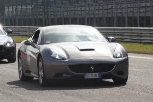 Ferrari Gran Tour Milano - Sanremo 2011