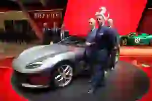 Ferrari GTC4 Lusso T - Salone di Parigi 2016