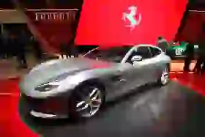 Ferrari GTC4 Lusso T - Salone di Parigi 2016