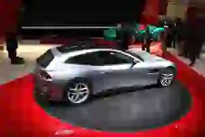 Ferrari GTC4 Lusso T - Salone di Parigi 2016