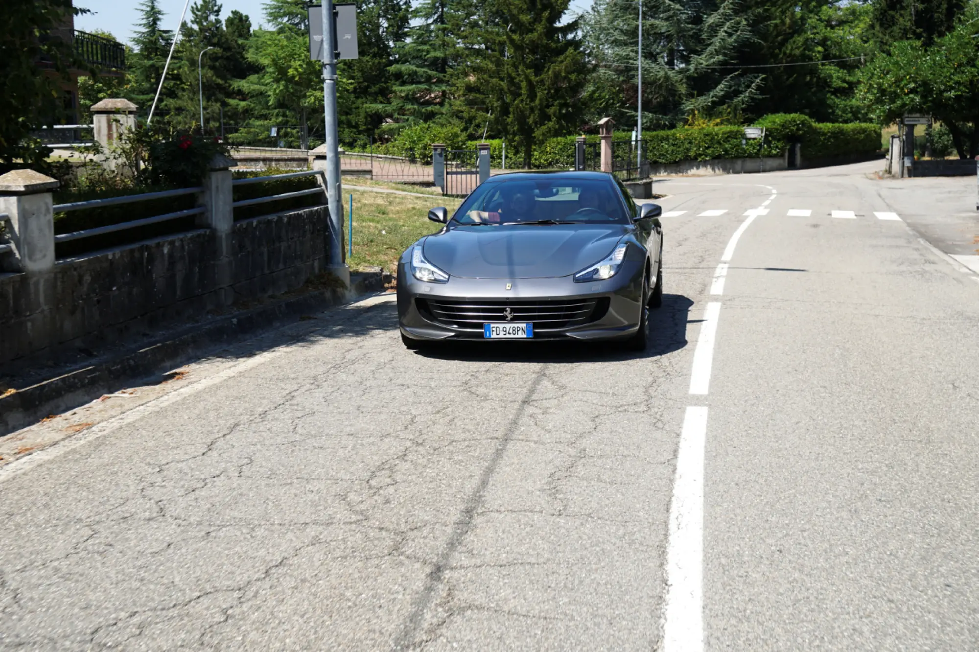 Ferrari GTC4Lusso - Prova su strada 2017 - 10