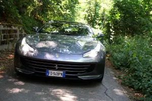 Ferrari GTC4Lusso - Prova su strada 2017