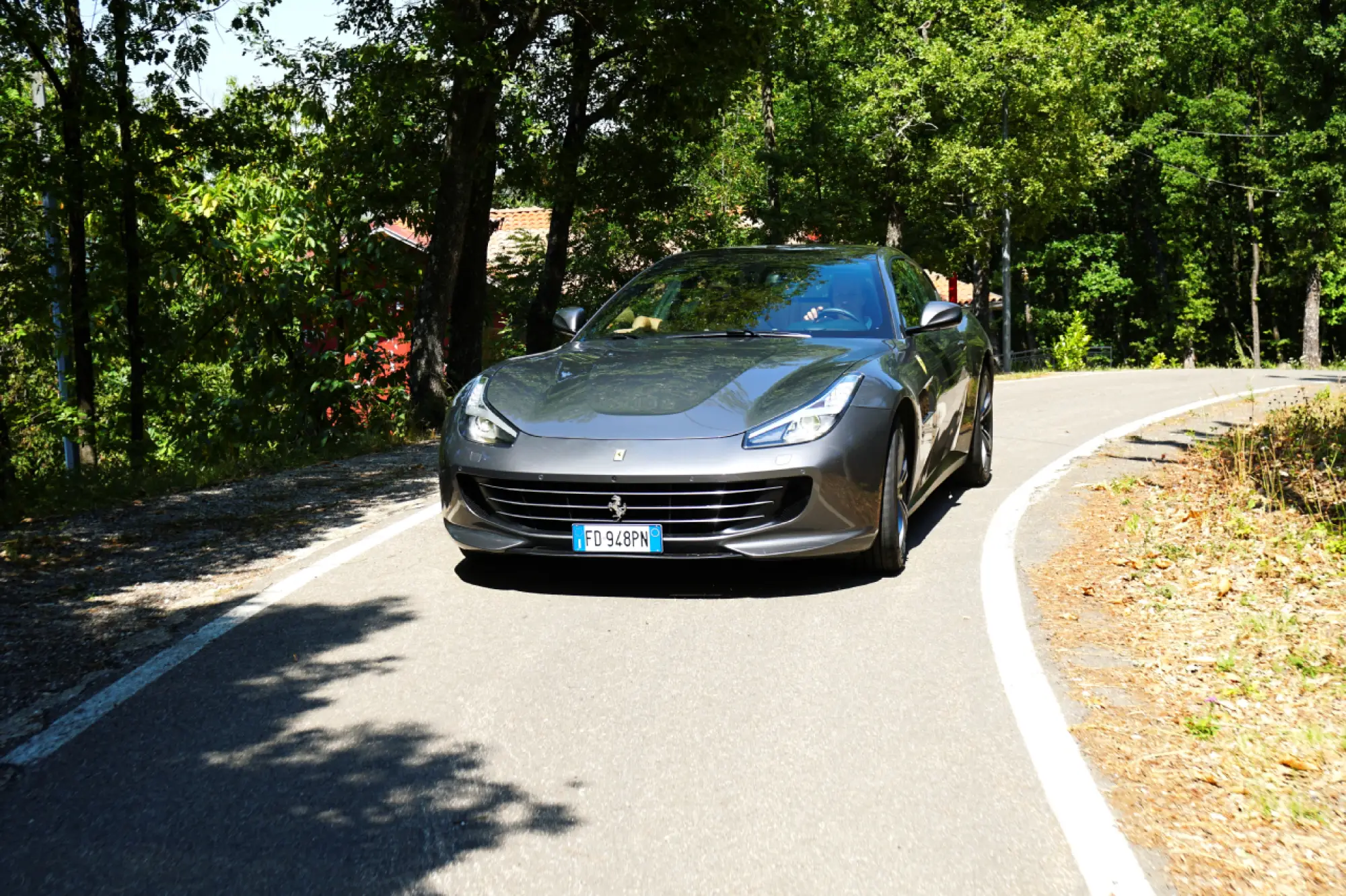 Ferrari GTC4Lusso - Prova su strada 2017 - 19