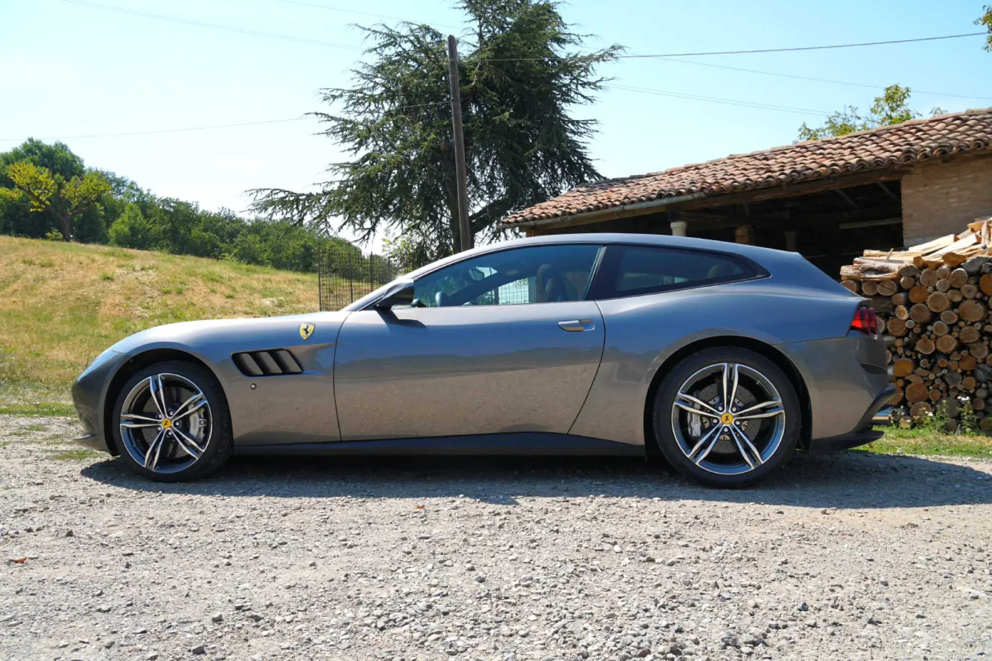 Ferrari GTC4Lusso - Prova su strada 2017 - 57