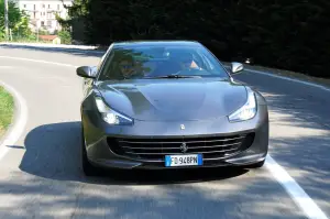 Ferrari GTC4Lusso - Prova su strada 2017