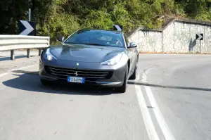 Ferrari GTC4Lusso - Prova su strada 2017