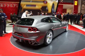 Ferrari GTC4Lusso - Salone di Ginevra 2016 - 10