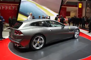 Ferrari GTC4Lusso - Salone di Ginevra 2016