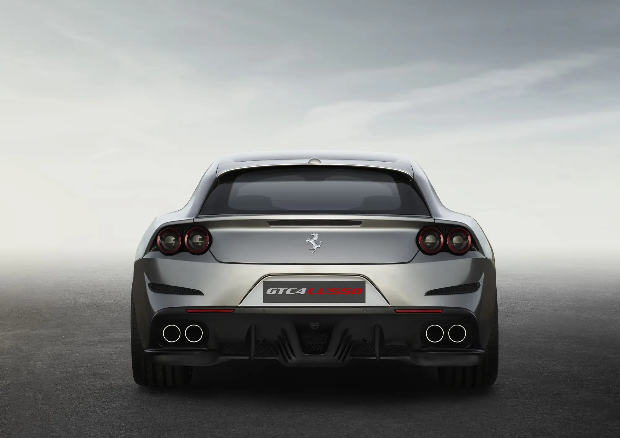 Ferrari GTC4Lusso - 6