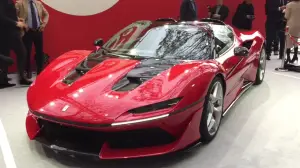 Ferrari J50 - Live