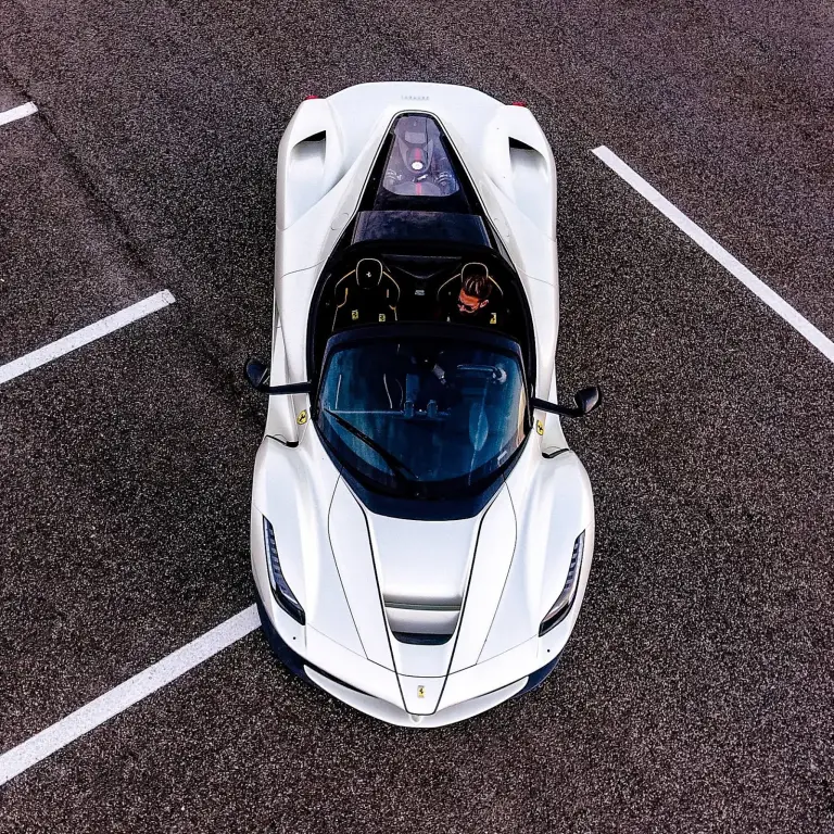 Ferrari LaFerrari Aperta - Josh Cartu - 13