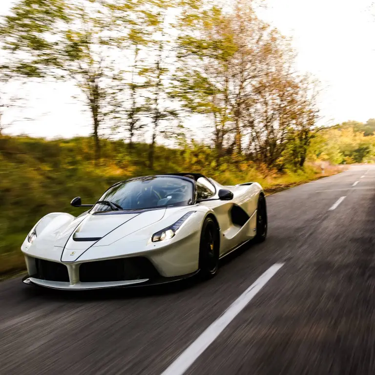 Ferrari LaFerrari Aperta - Josh Cartu - 5