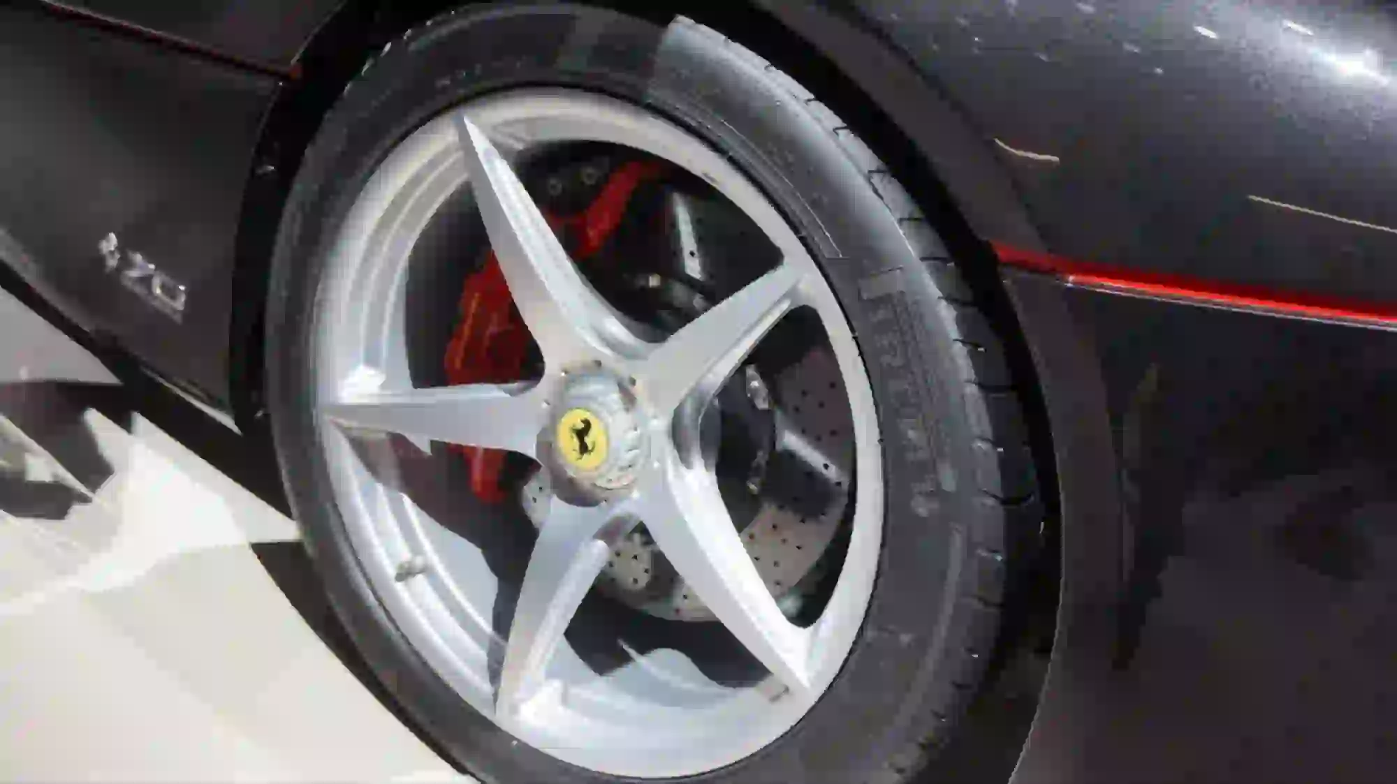 Ferrari LaFerrari Aperta - Salone di Parigi 2016 - 19