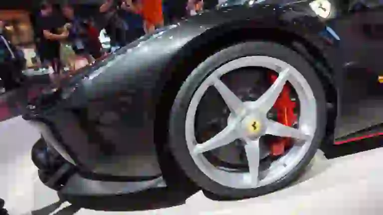 Ferrari LaFerrari Aperta - Salone di Parigi 2016 - 23