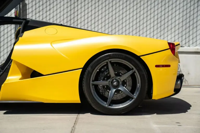 Ferrari LaFerrari Giallo Triplo Strato - 9